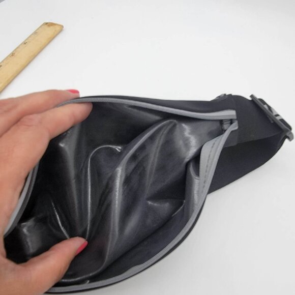 Aduro Sport Belt Stride Flex Running Fitness Pouch Reflective‎ Fits Smartphone - Picture 6 of 6